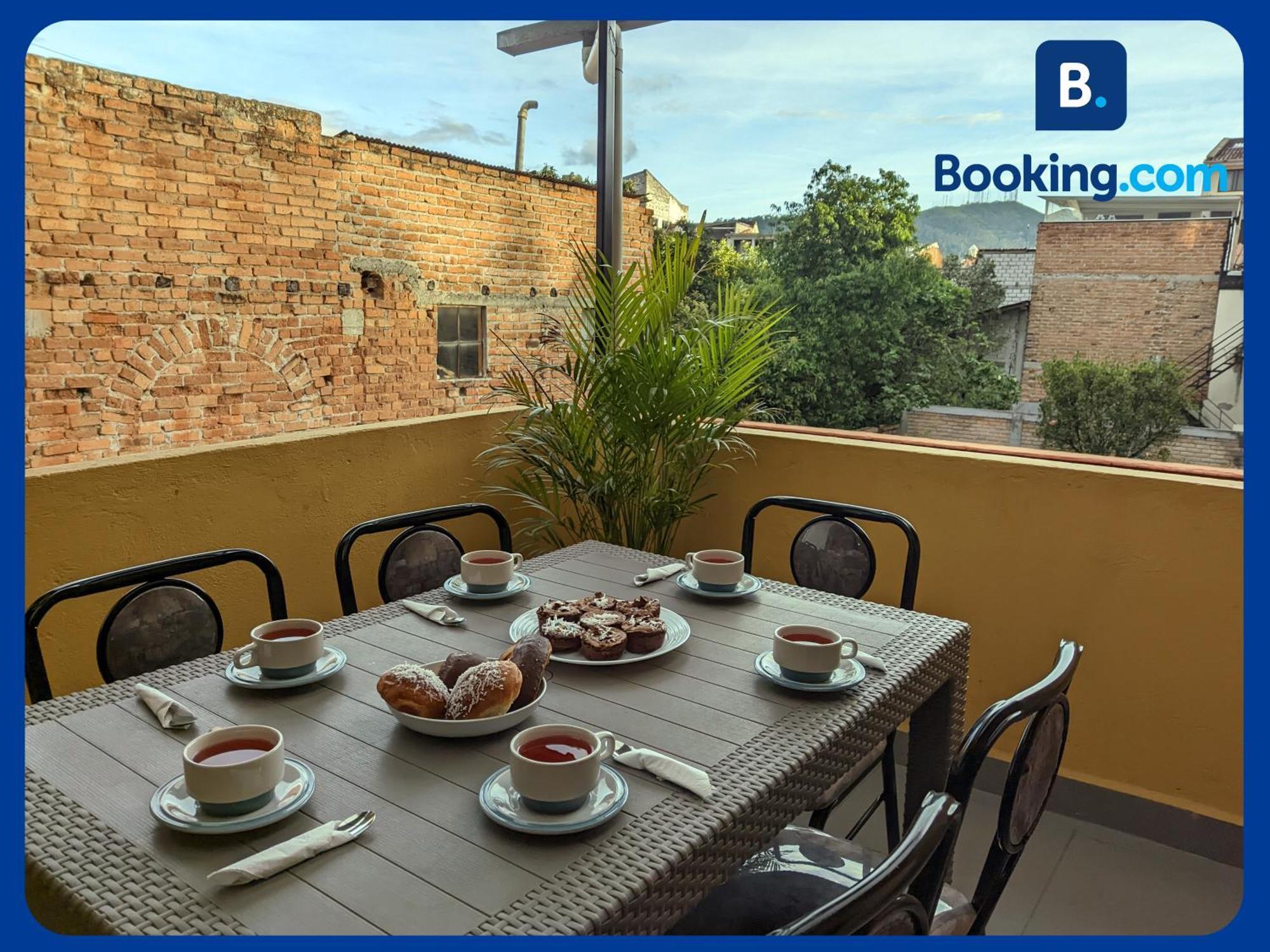 Departamento En Centro Historico Apartman Cuenca Kültér fotó